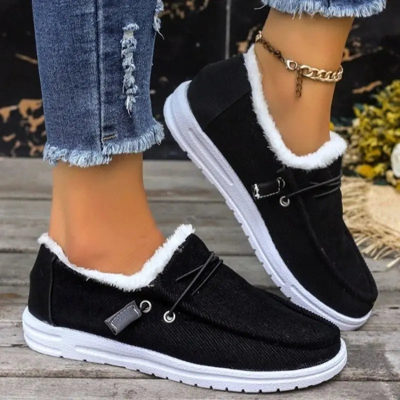 Street-Wave Velvet Winter Shoes For Women With Plush Lining