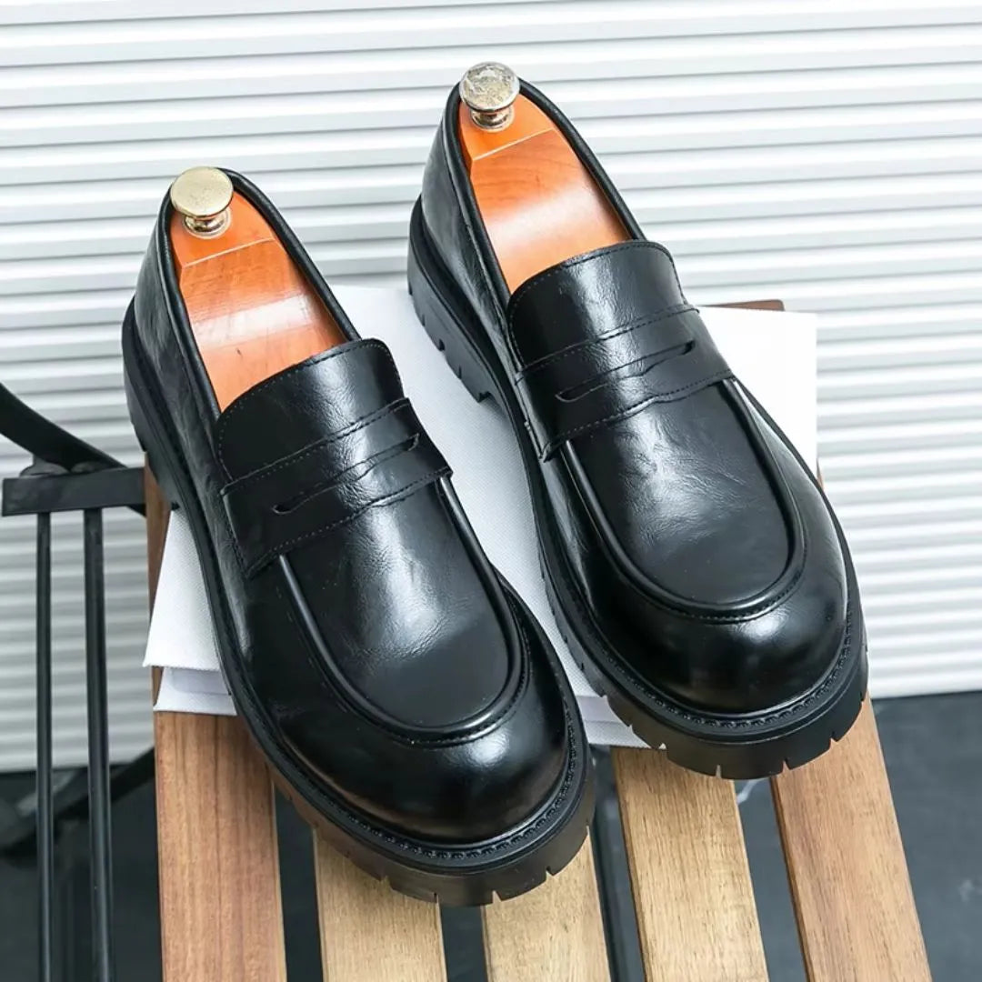 Street-Wave Thorne Prestige Leather Loafers For Men With Sleek Slip On Design And Rugged Rubber Sole