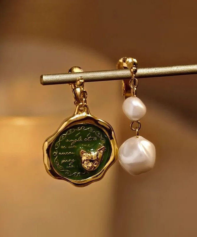 Boucles d'oreilles pendantes asymétriques chat en alliage d'or et perles - Street-Wave