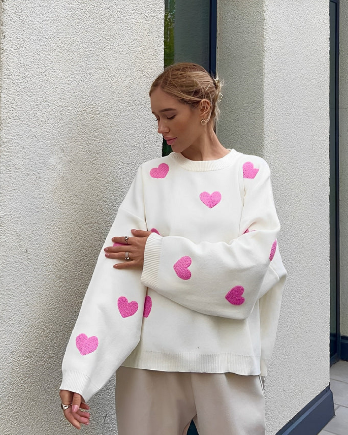 Street-Wave To The Moon Cozy Heart Print Pullover For Women Ultra Soft All Season Comfort