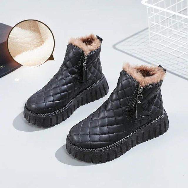 Street-wave Women Warm Winter Boots With Thick Lug Sole Cozy Fleece Lining Zip Closure