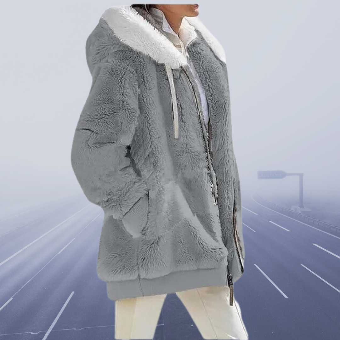 Street-wave Womens Faux Shearling Jacket With White Collar Luxurious Cozy Winter Outerwear