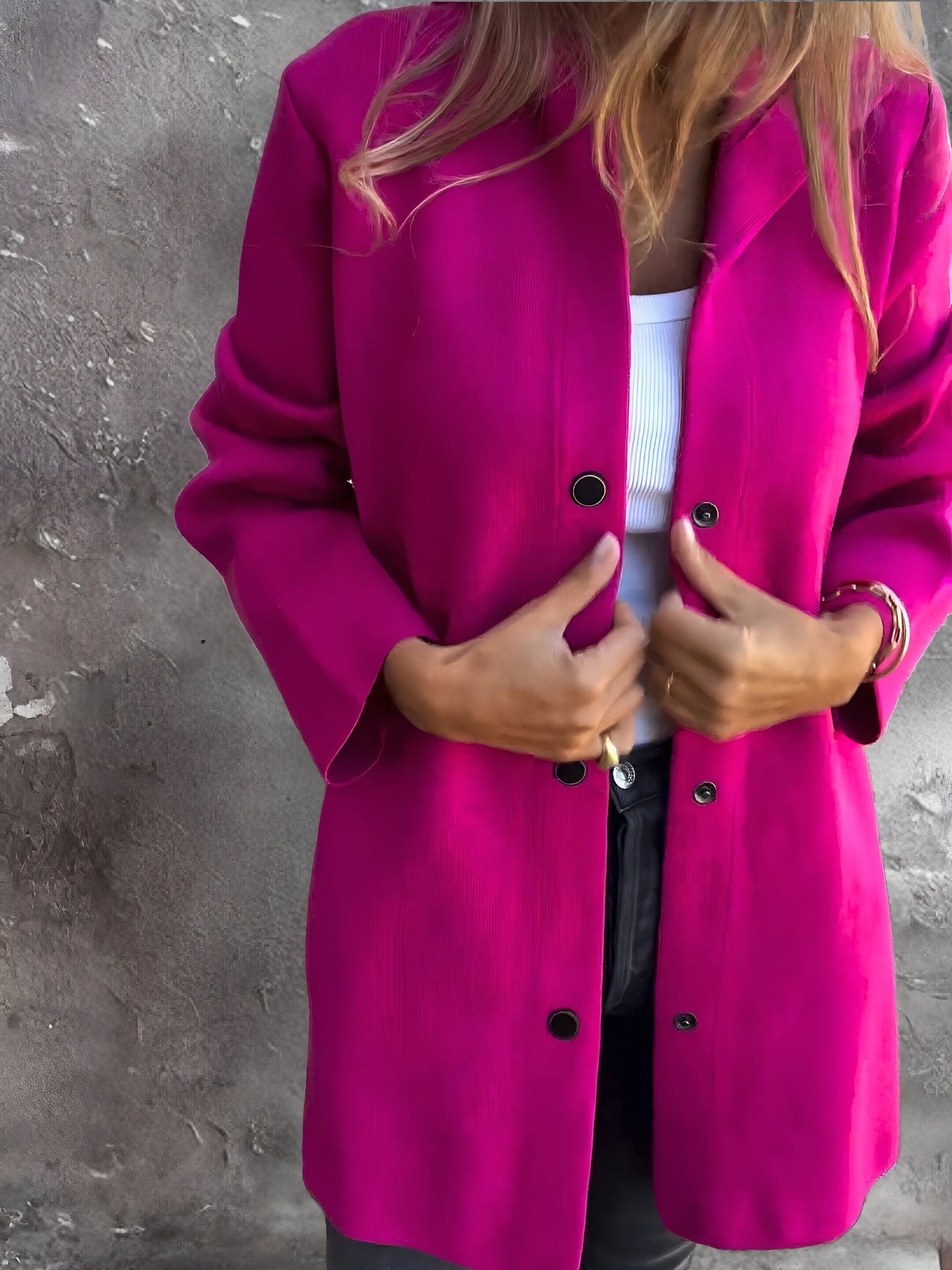 Street-Wave Valma Hooded Jacket for Women Cozy Warmth Casual Chic Outerwear for All Seasons