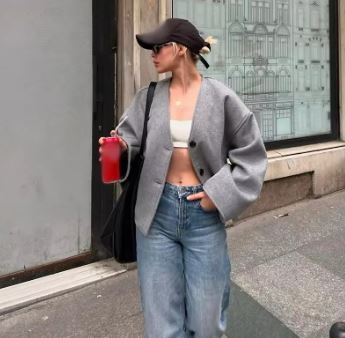 Streetwave Short Jacket Minimalist Chic For Modern Women Effortless Layering Essential