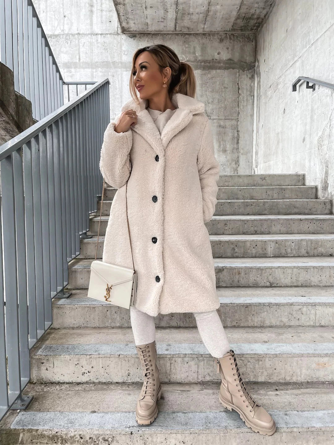 Street Wave Teddy Coat For Women Soft And Warm Relaxed Midi Length With Button Closure