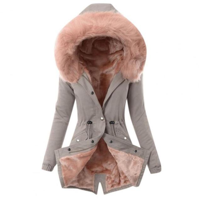 Street-Wave Fur Lined Hooded Coat For Women Warm Cozy Luxury Outerwear For Stylish Everyday Wear