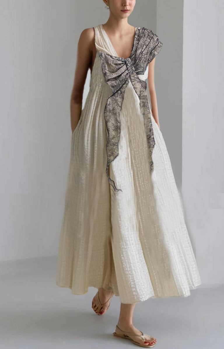 Robe blanche Grace en coton patchwork à col en V et dentelle froissée sans manches - Street-Wave