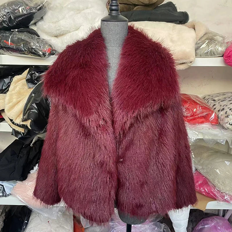 Street-Wave Anna Faux Fur Jacket For Women Relaxed Fit Plush Warmth