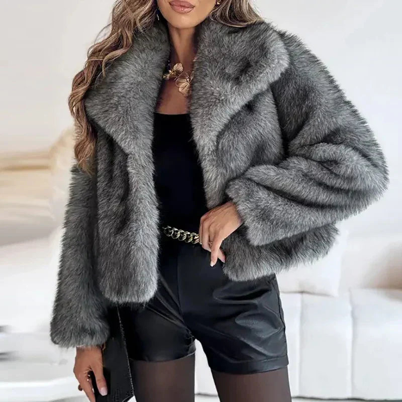 Street-Wave Anna Faux Fur Jacket For Women Relaxed Fit Plush Warmth