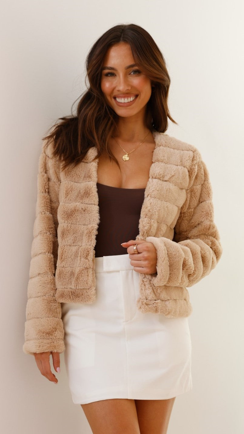 Bella Chic Faux Fur Evening Jacket For Women Street Wave