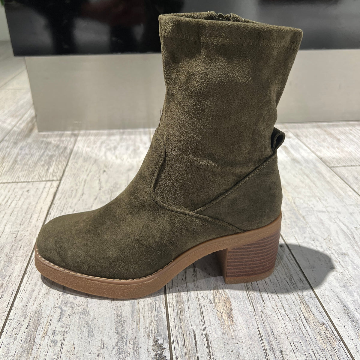 Orthopedic Women's Boots Street-Wave - Perfect Fit, All-Day Support, Weatherproof Comfort For Women