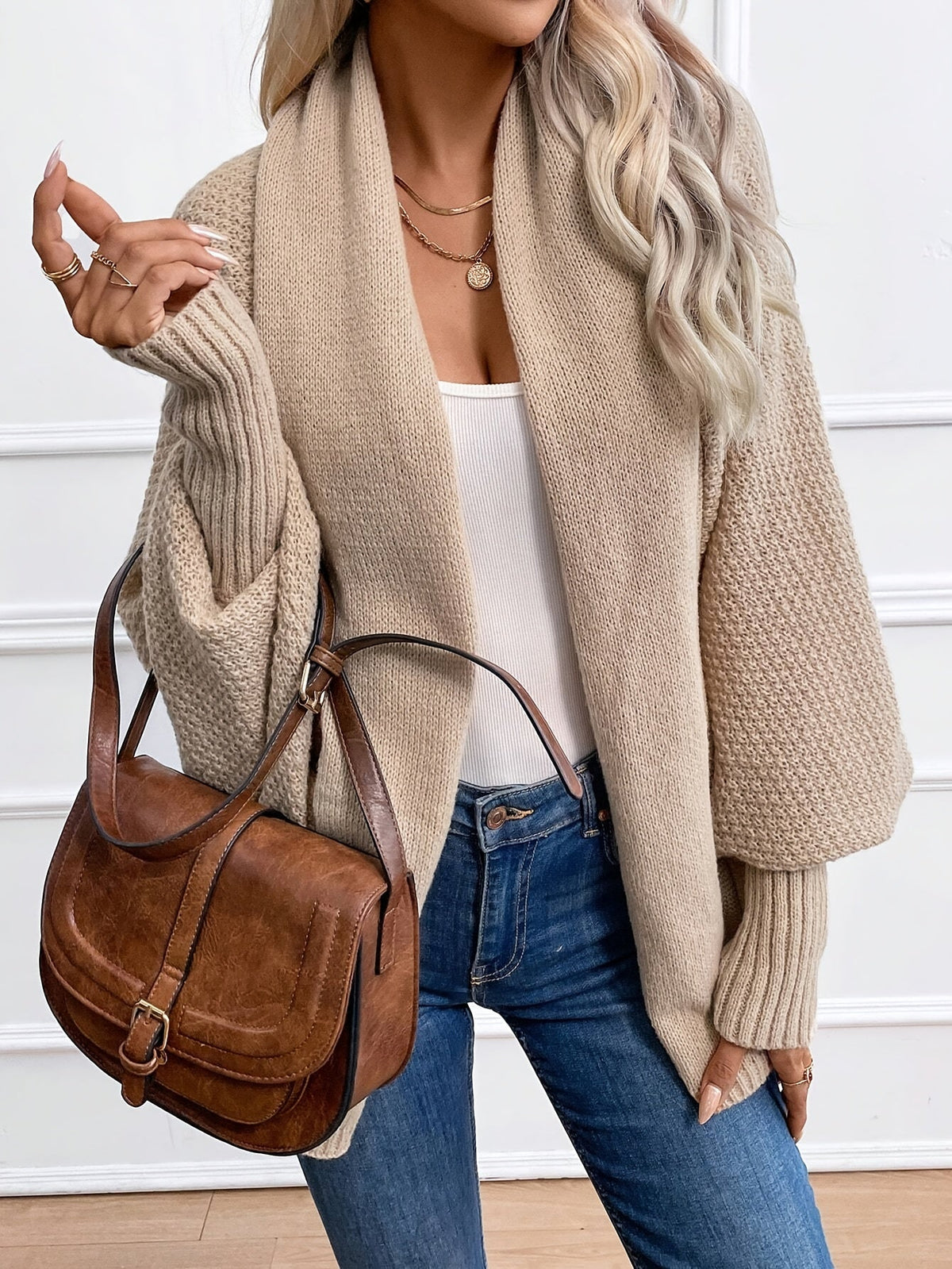 Street-wave Cashmere Knit Cardigan For Women Elegant Warmth Luxuriously Soft Beige