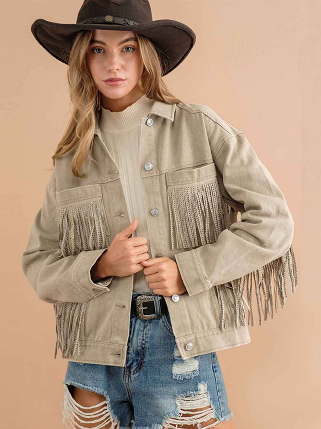 Street-Wave Pink Fringe Denim Jacket For Women With Fringed Back Yoke Trendy Statement Outerwear