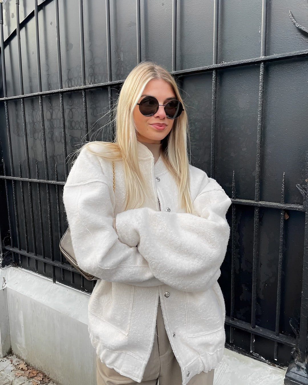 Street-wave Women Autumn Bomber Jacket Oversized Fit Cozy Warmth Stylish Minimalist