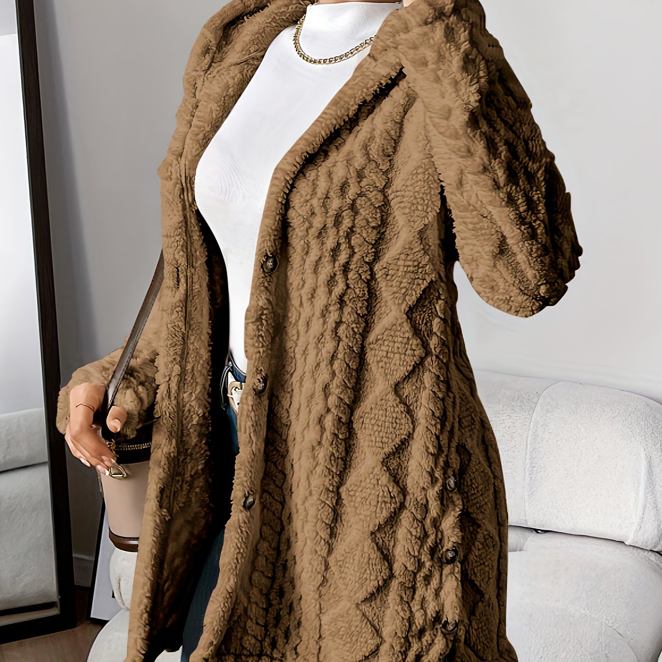 Street-Wave Long Hooded Faux Fur Coat For Women Cozy Warmth And Soft Plush Comfort