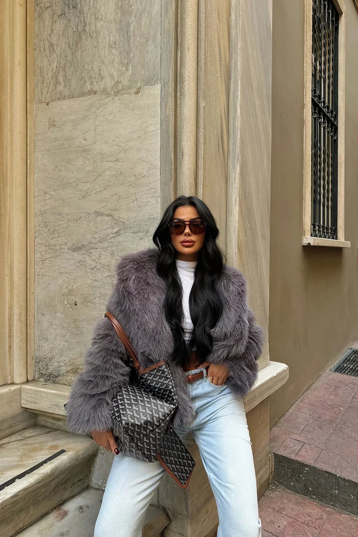 Street-wave Women's Short Fur Coat Anthracite Luxurious Warmth And Timeless Style