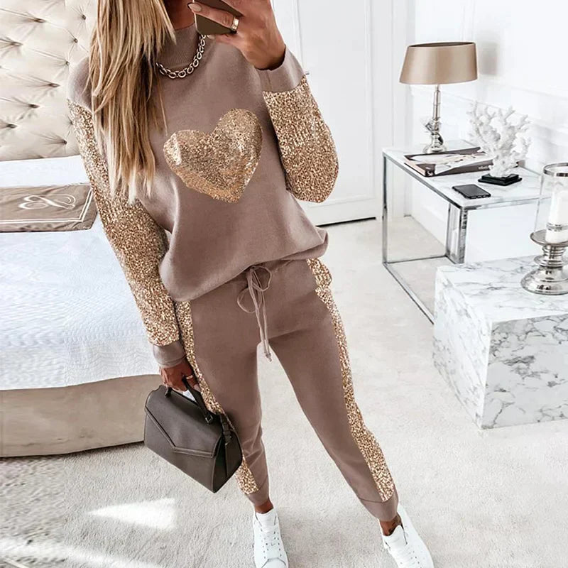 Street Wave Luxe Gold Sequin Tracksuit For Women With Glitter Accents And Comfortable Fit