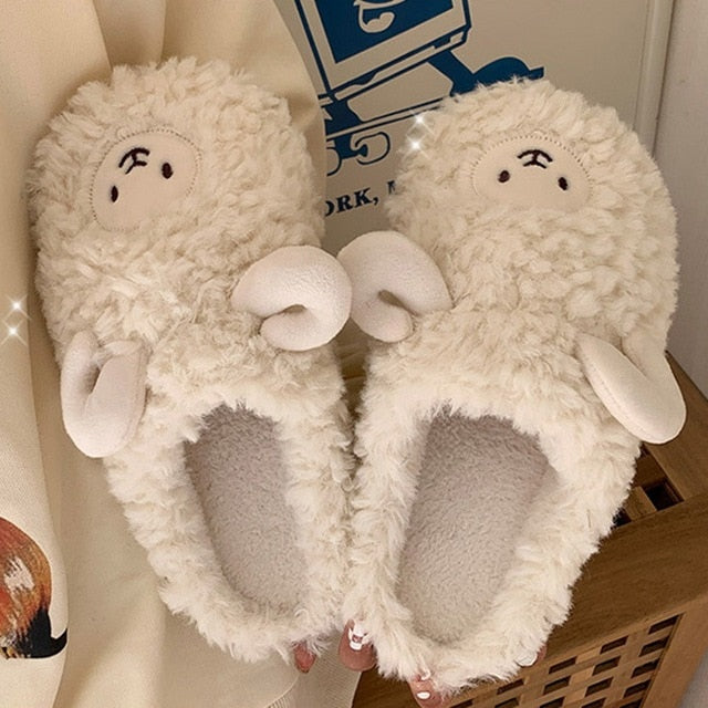 Street-wave Plush Animal Print Slippers For Women Ultra Cozy Indoor Shoes With Soft Lining And Durable Sole