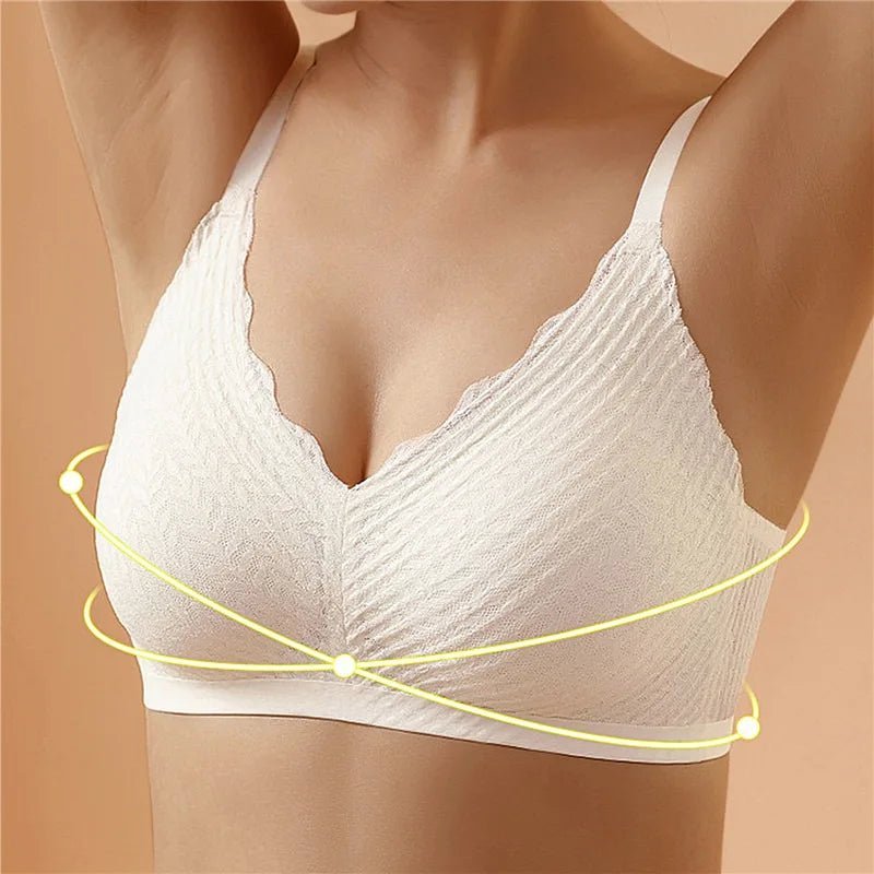 Women's Seamless Bra with Soft Fabric and Stretch Fit