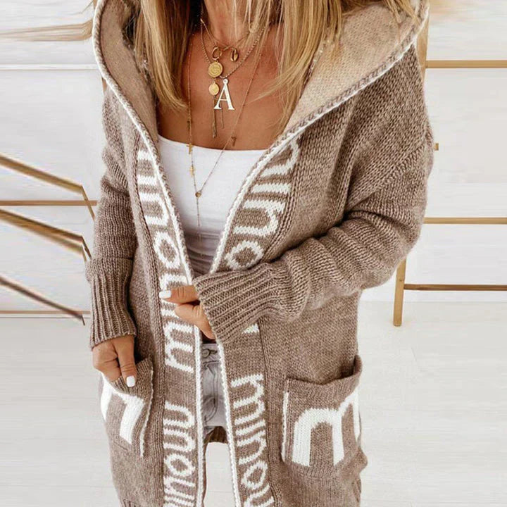 Street-wave Soft Cardigan for Women Cozy Warmth and Trendy Autumn Look Perfect for Cold Days