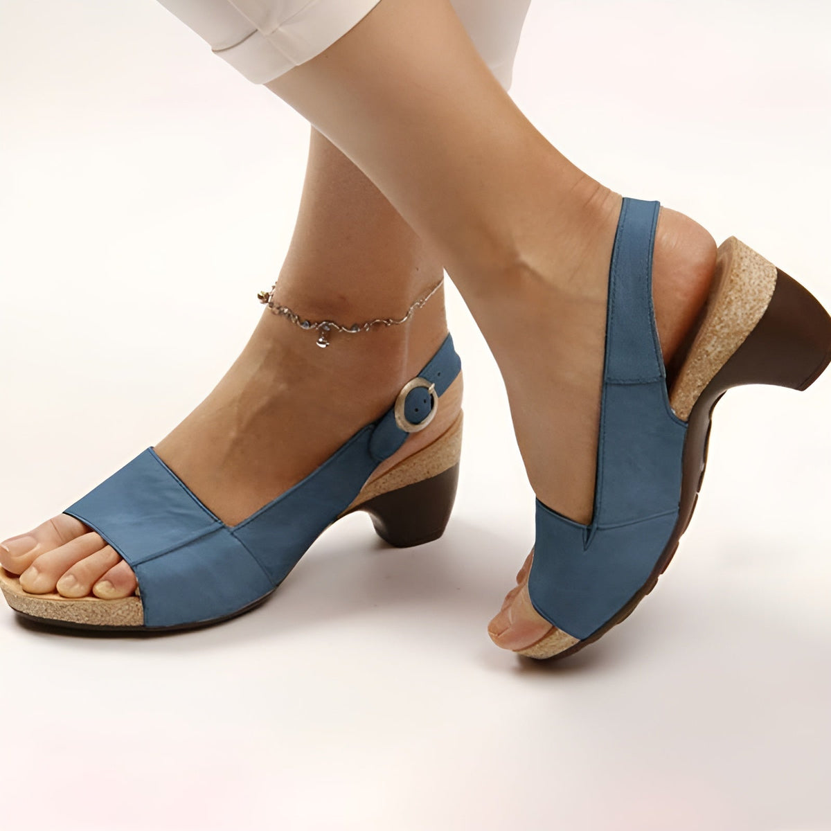 Street-wave Fashionable Comfortable Women Sandals With Orthopedic Support For All-Day Comfort