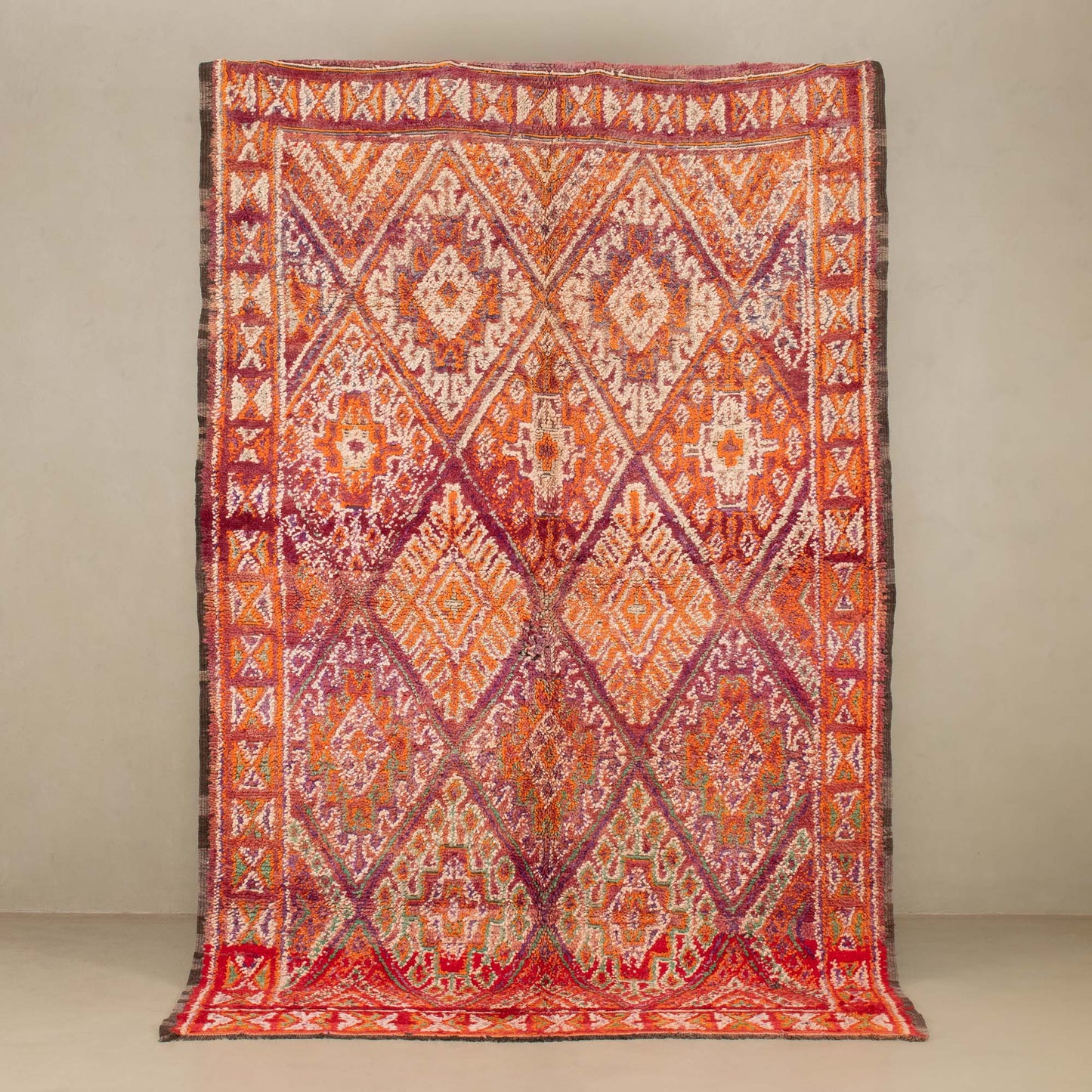 Chazia - vintage beni mguild rug - Street-Wave