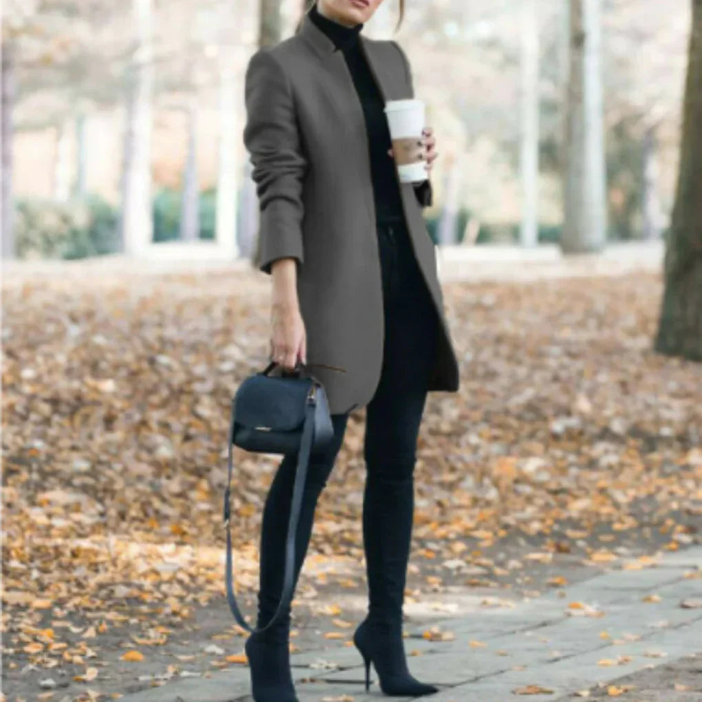 Street-Wave Stand Collar Winter Coat For Women With Structured Silhouette And Warmth