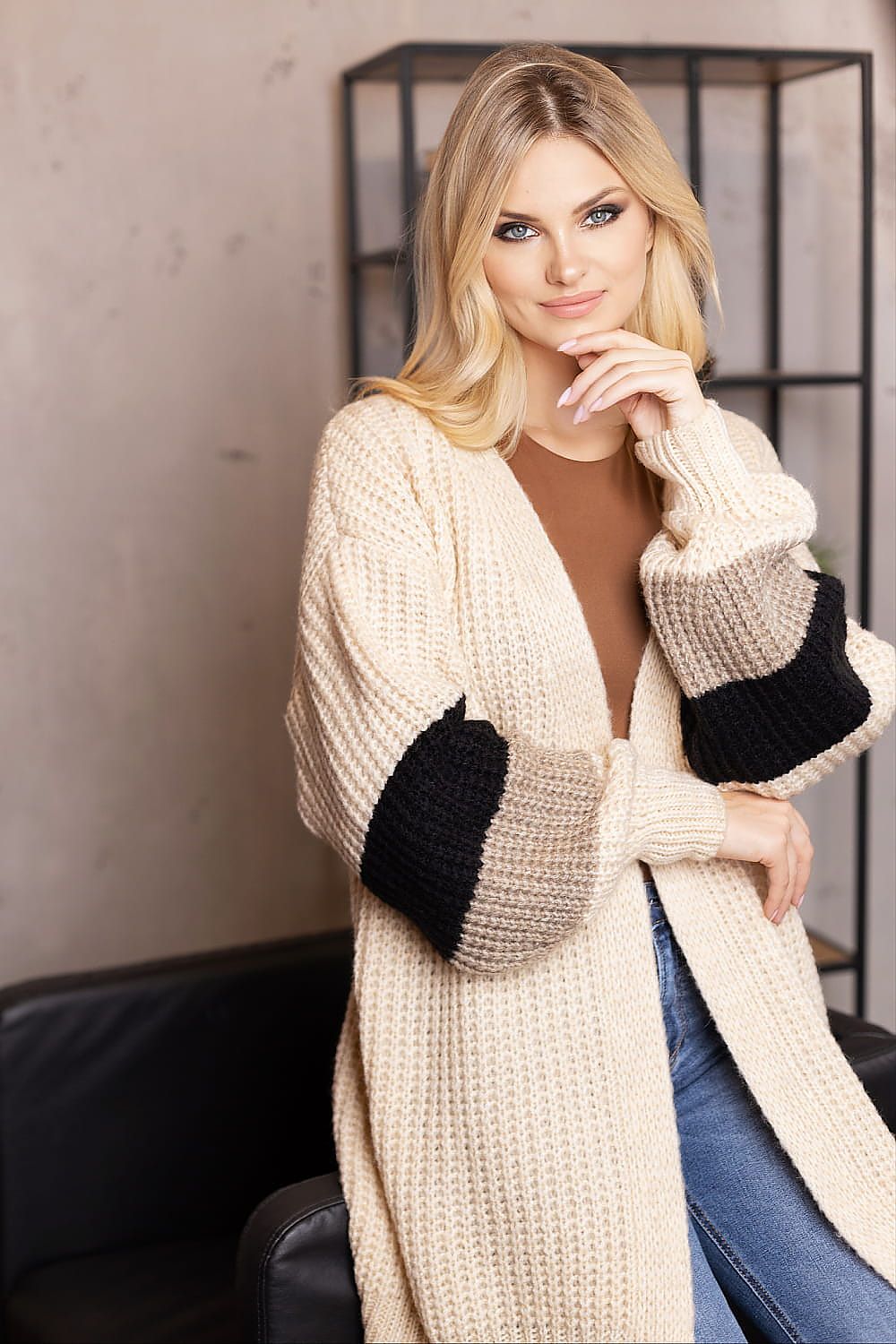 Street-Wave Knit Cardigan Soft And Elegant With Contrast Sleeves For Women Cozy Everyday Layering