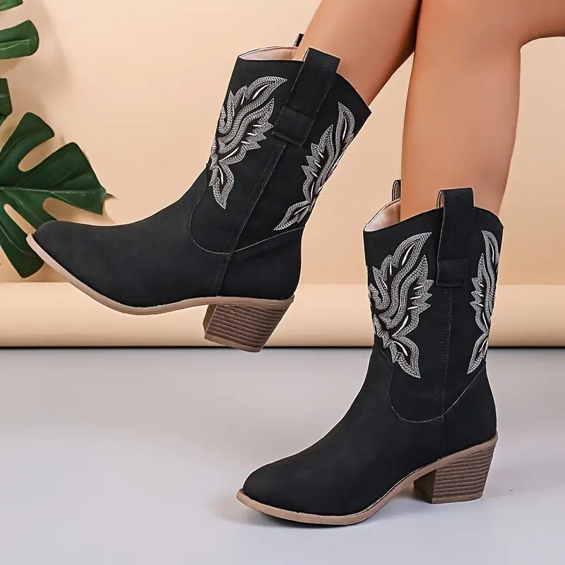 Street-Wave Vintage Western Cowboy Boots for Women With V-Neck Embroidery and Block Heel
