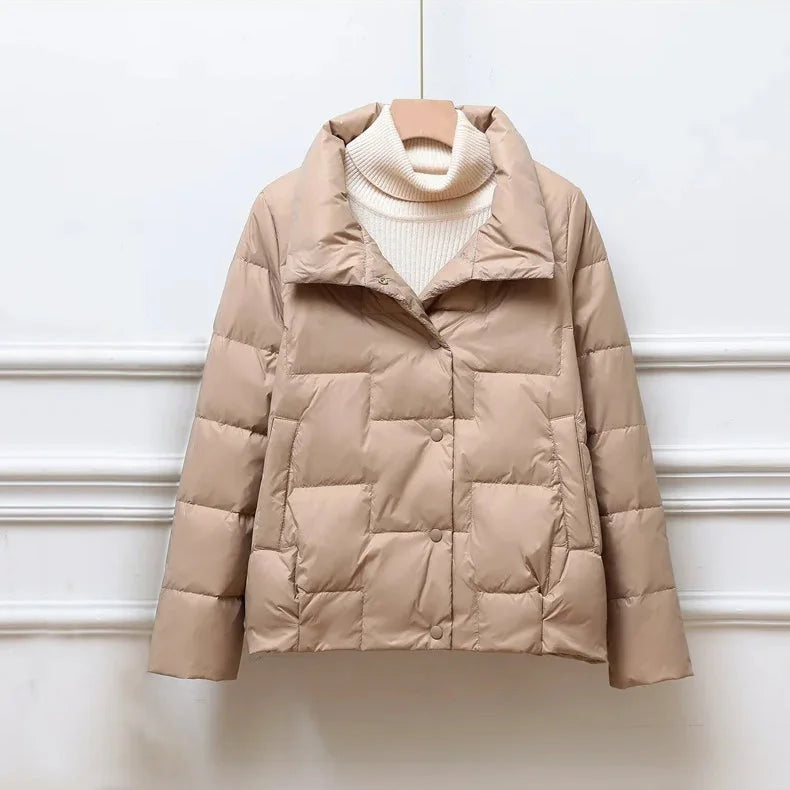 Street-wave Quilted Puffer Winter Jacket for Confident Women Warmth and Timeless Style