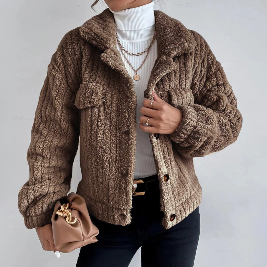 Street Wave Short Teddy Coat For Women Cozy Warmth With Chest Pockets Modern Style
