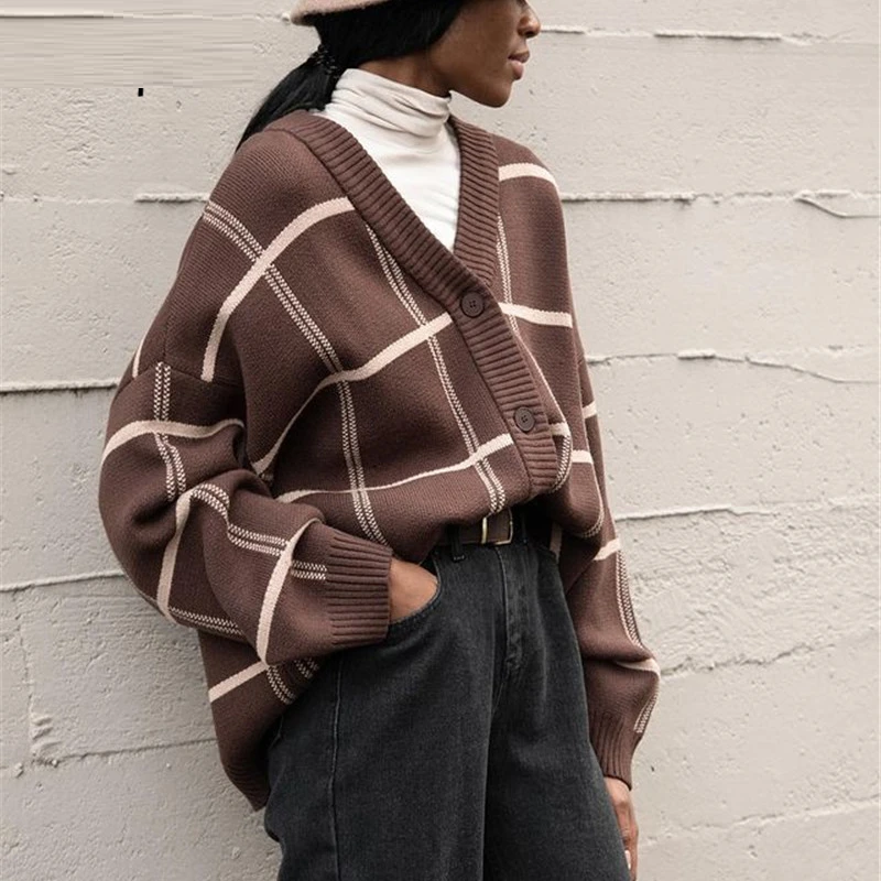 Street-wave Camel Plaid Cardigan Vest For Women Oversized Cozy Vintage Knit Essential
