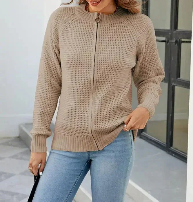 Street-Wave Women Zip Up Cardigan Knit Sweater Autumn Solid Color Cozy Layering Essential