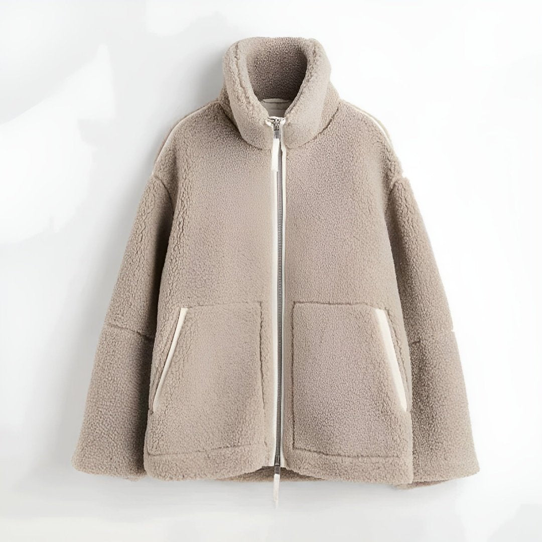 Street-Wave Teddy Fleece Jacket For Women Cozy Oversized Warmth And Modern Style