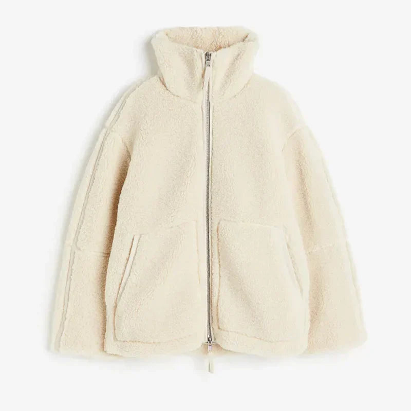 Street-Wave Lambswool Coat For Women Oversized Cozy Streetwear Jacket With Elegant Functionality