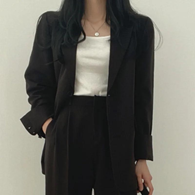 Hailey Women’s Tailored Suit Set With Long Blazer By Street-Wave
