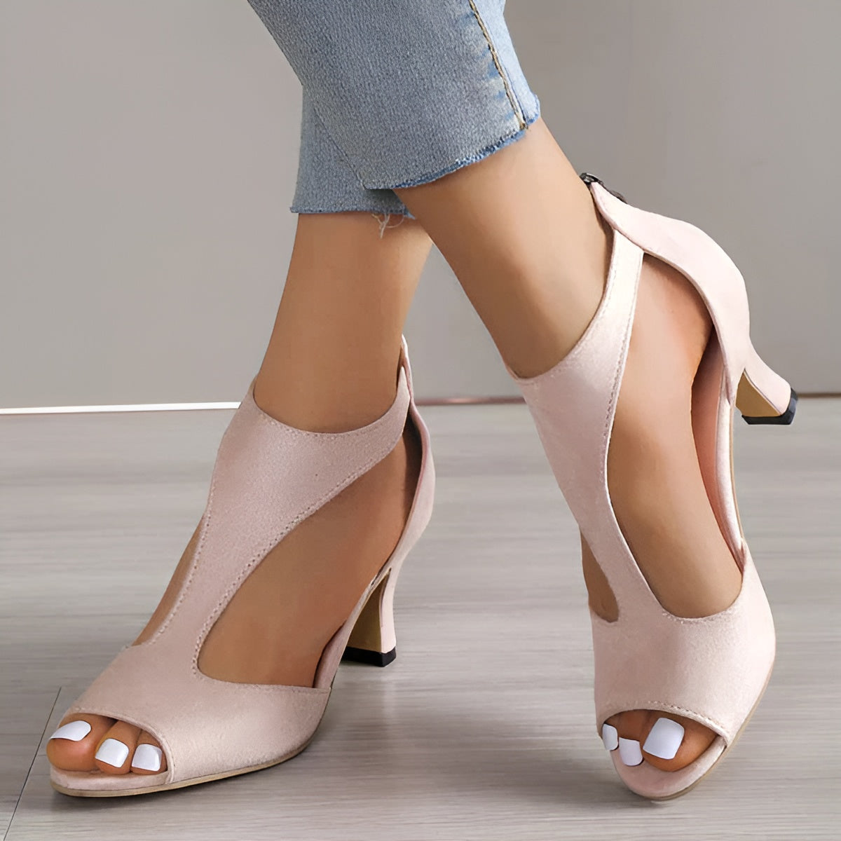 Street-Wave Elegant Womens Sandals With Orthopedic Comfort For Special Occasions