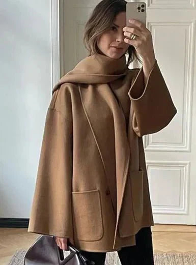 Street-Wave Vintage Wool Coat For Women Elegant Winter Cape With Cozy Warmth And Luxury