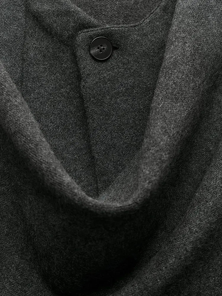 Street-Wave Vintage Wool Coat For Women Elegant Winter Cape With Cozy Warmth And Luxury