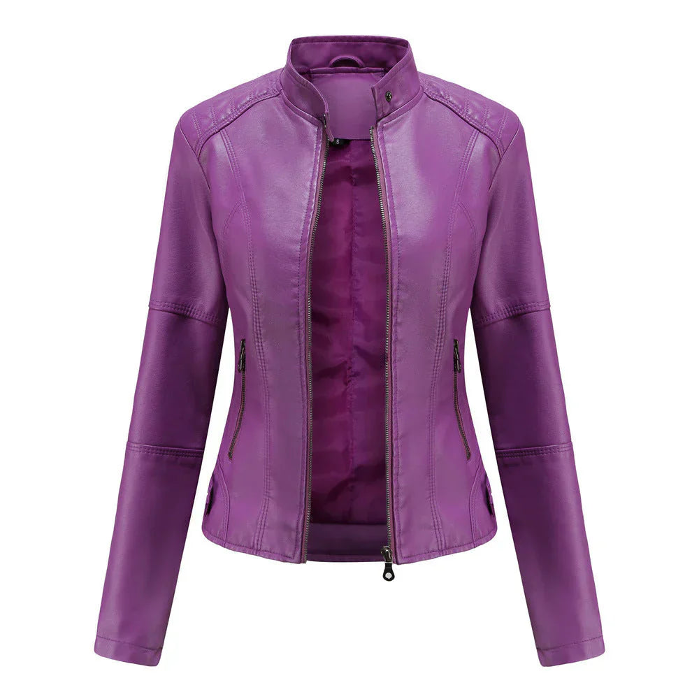Street-wave Water-Repellent Jacket Mila for Urban Explorers Keeps You Dry and Stylish