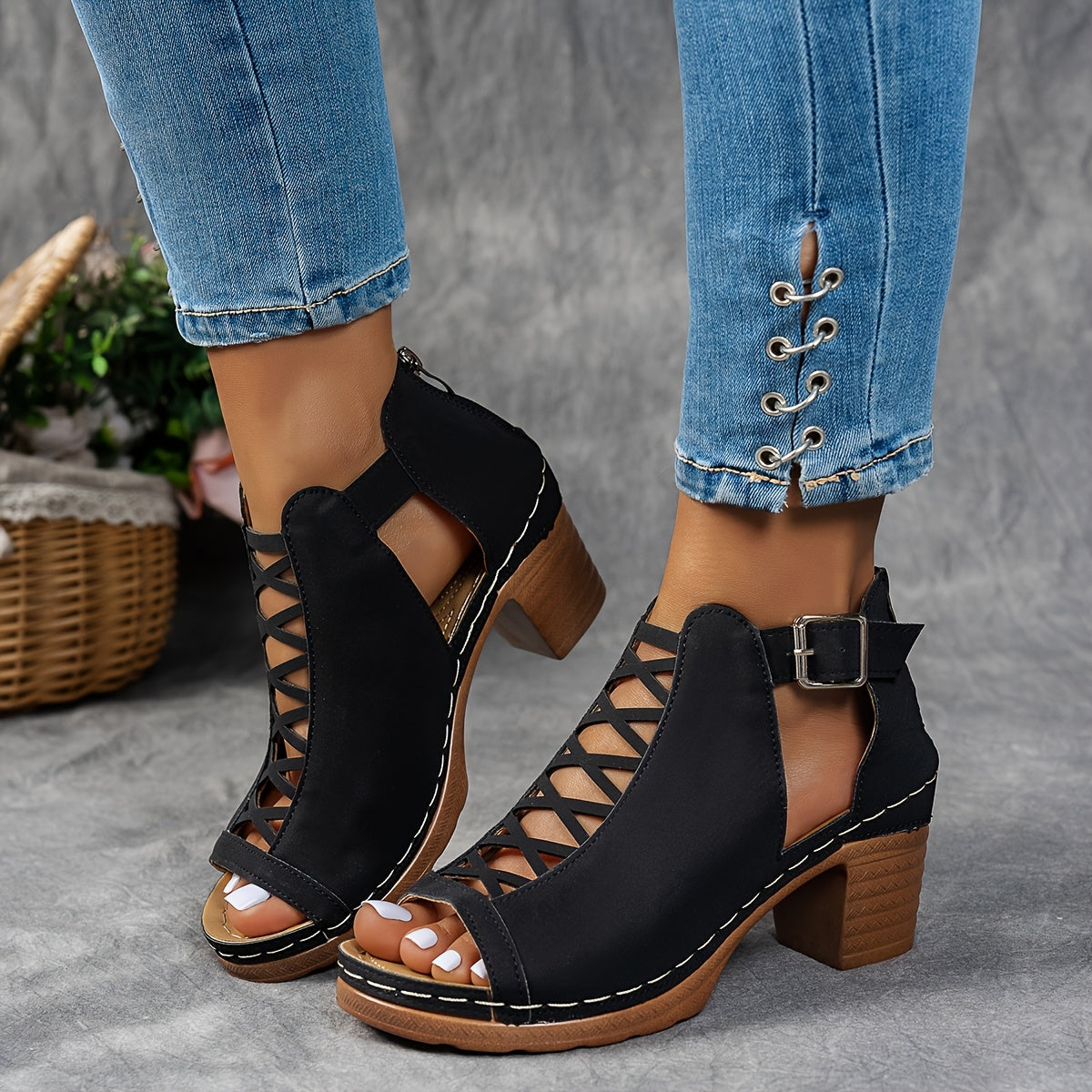 Women's Adjustable Sandals with Cushioned Footbed and Secure Fit