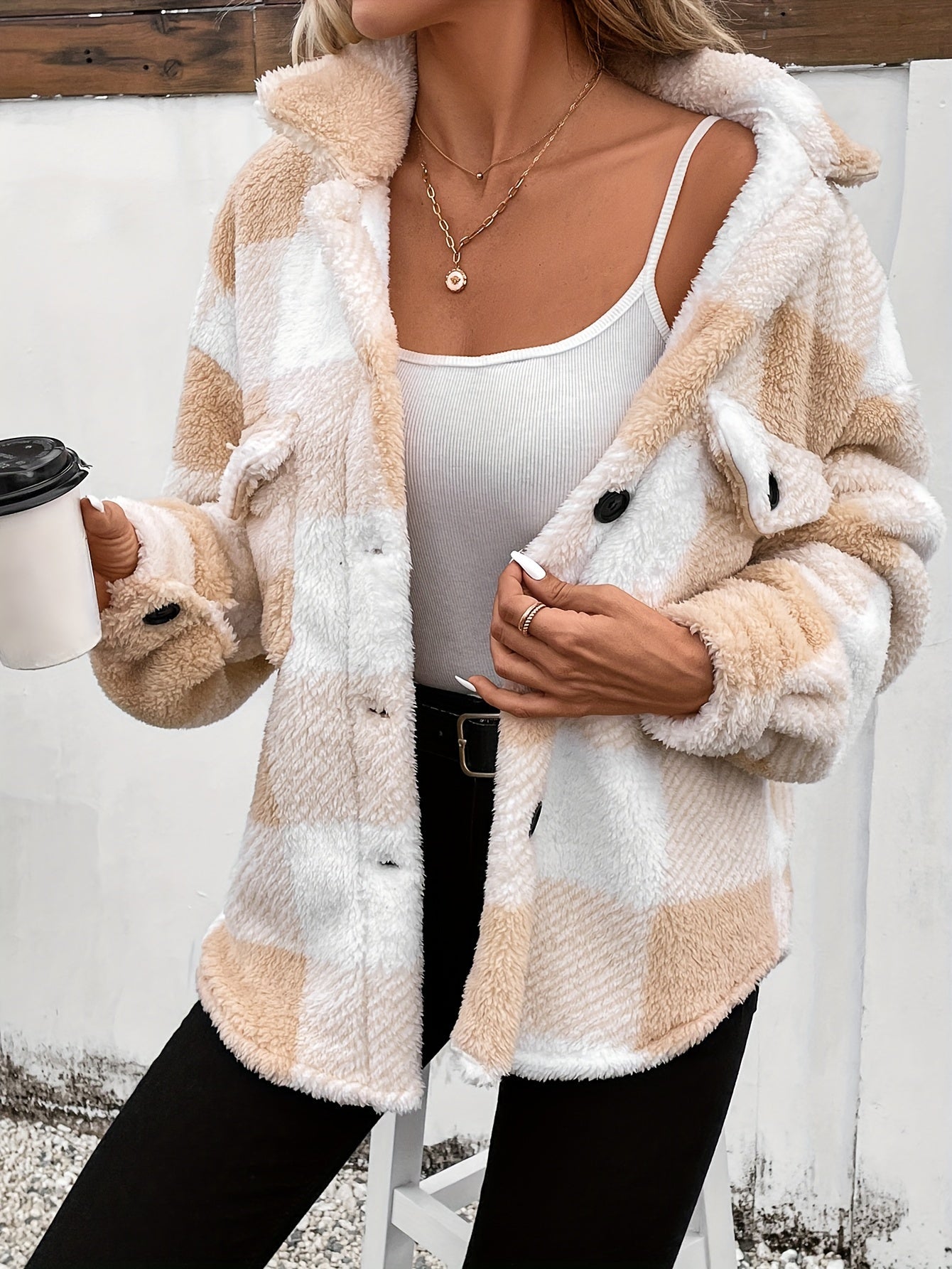 Street-wave Plaid Flannel Shacket With Soft Polyester Warmth For Women Versatile Everyday Wear