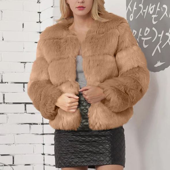 Street Wave Lux Faux Fur Coat For Women Soft Plush Warmth And Chic Style Everyday Luxury