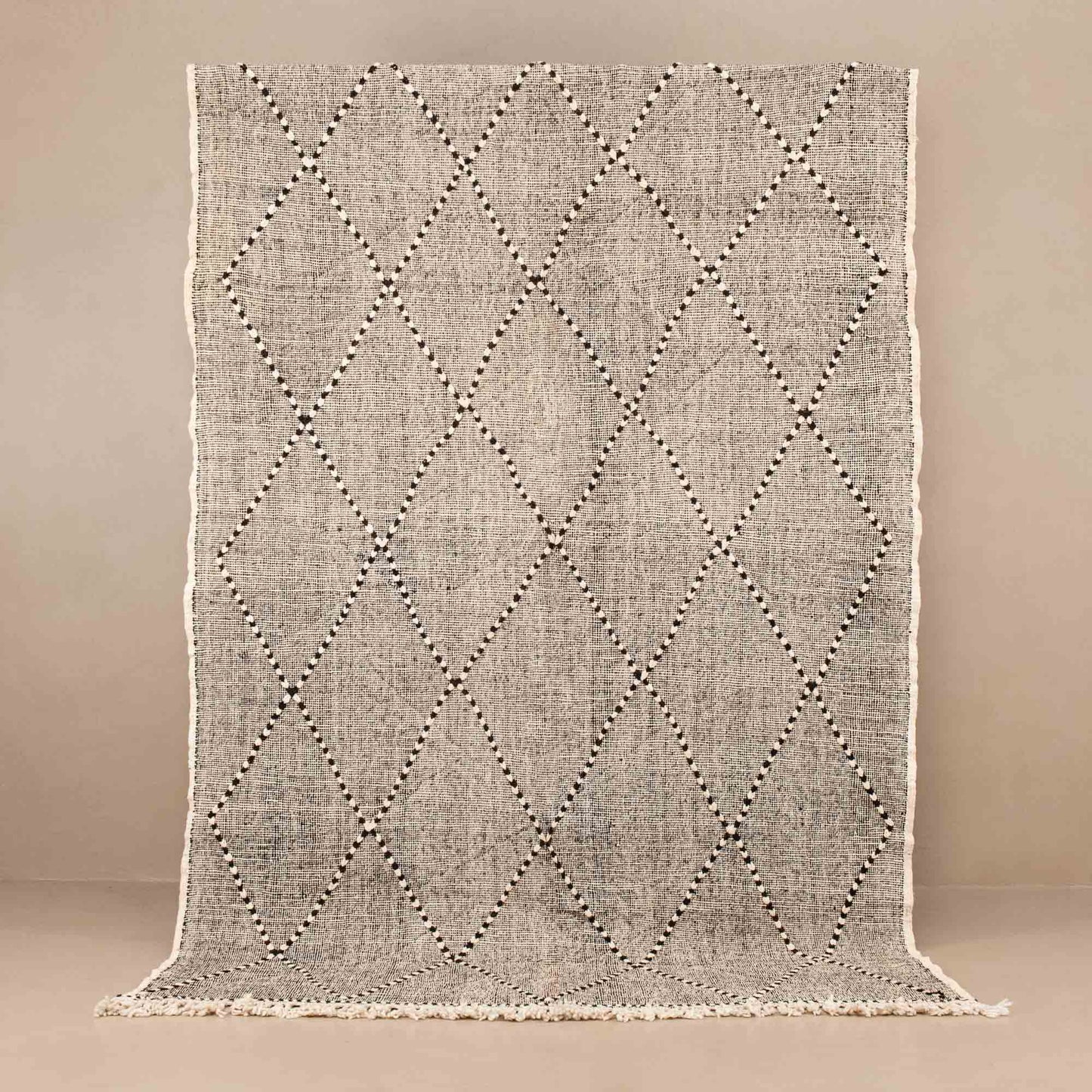 Faraoula - taznakht kilim rug - Street-Wave