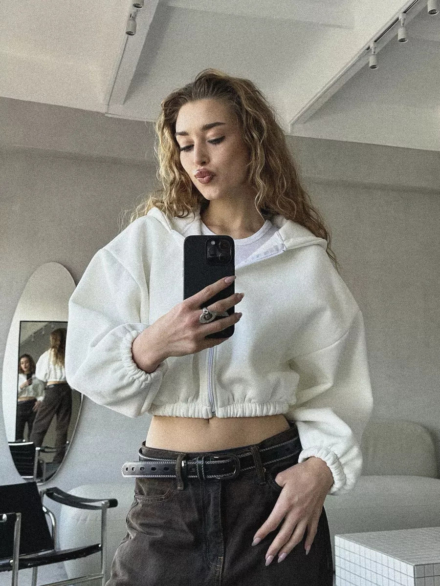 Street-wave Cropped Hoodie For Women Soft Lightweight Comfort With Hood Stylish Everyday Wear