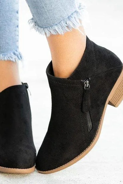 Street Wave Camila Womens Boots With Orthopedic Support And All Day Comfort For Fashion Forward Women