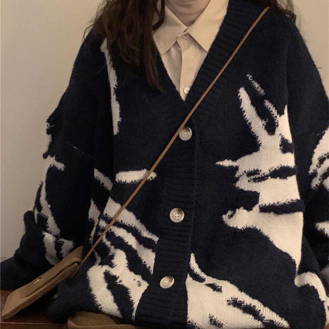 Street-wave Women’s Cozy Knit Cardigan Jacket, Oversized Comfort, Timeless Pattern