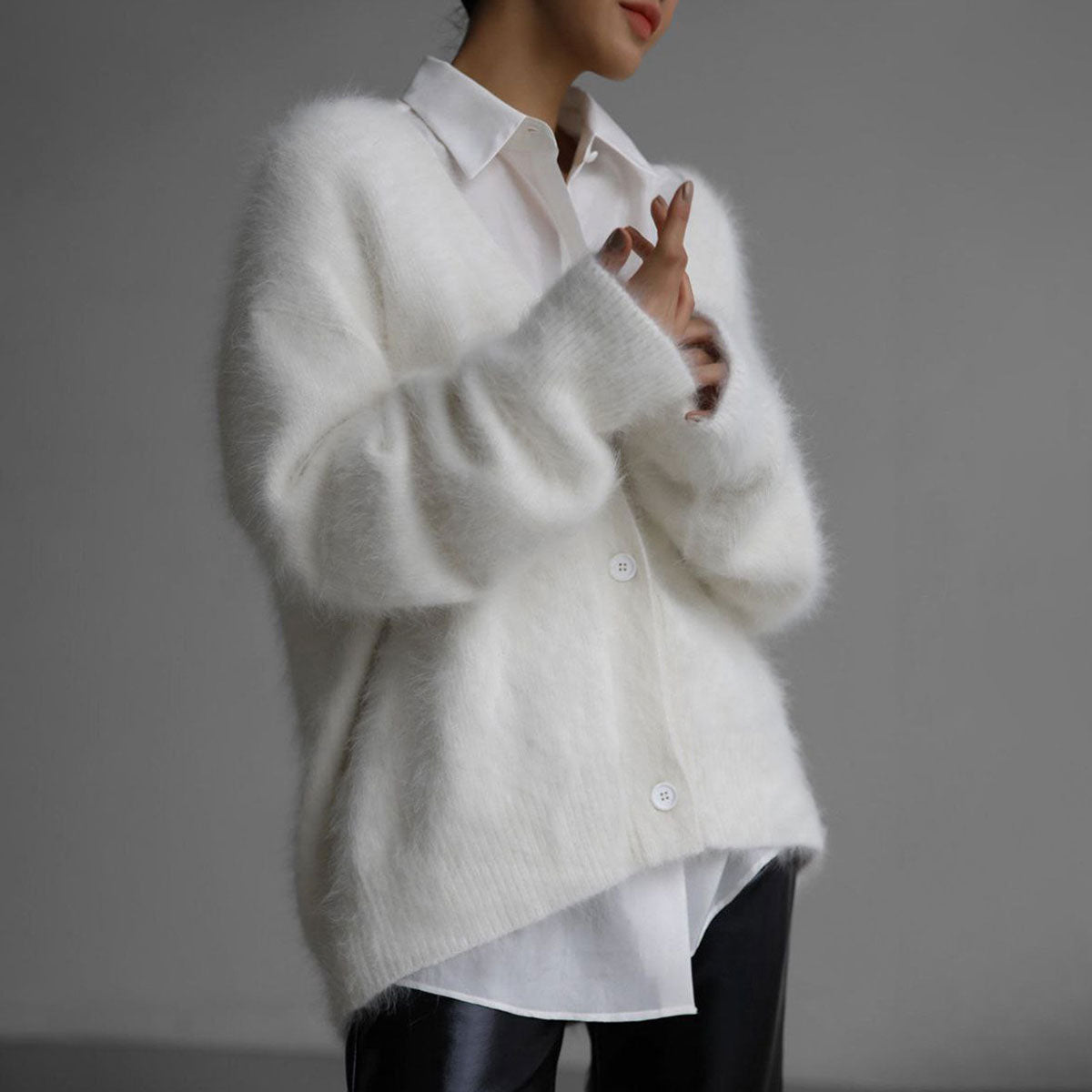 Street-Wave Womens Cozy Loose-Fit Cardigan With Elegant Silhouette And Soft Fluffy Knit