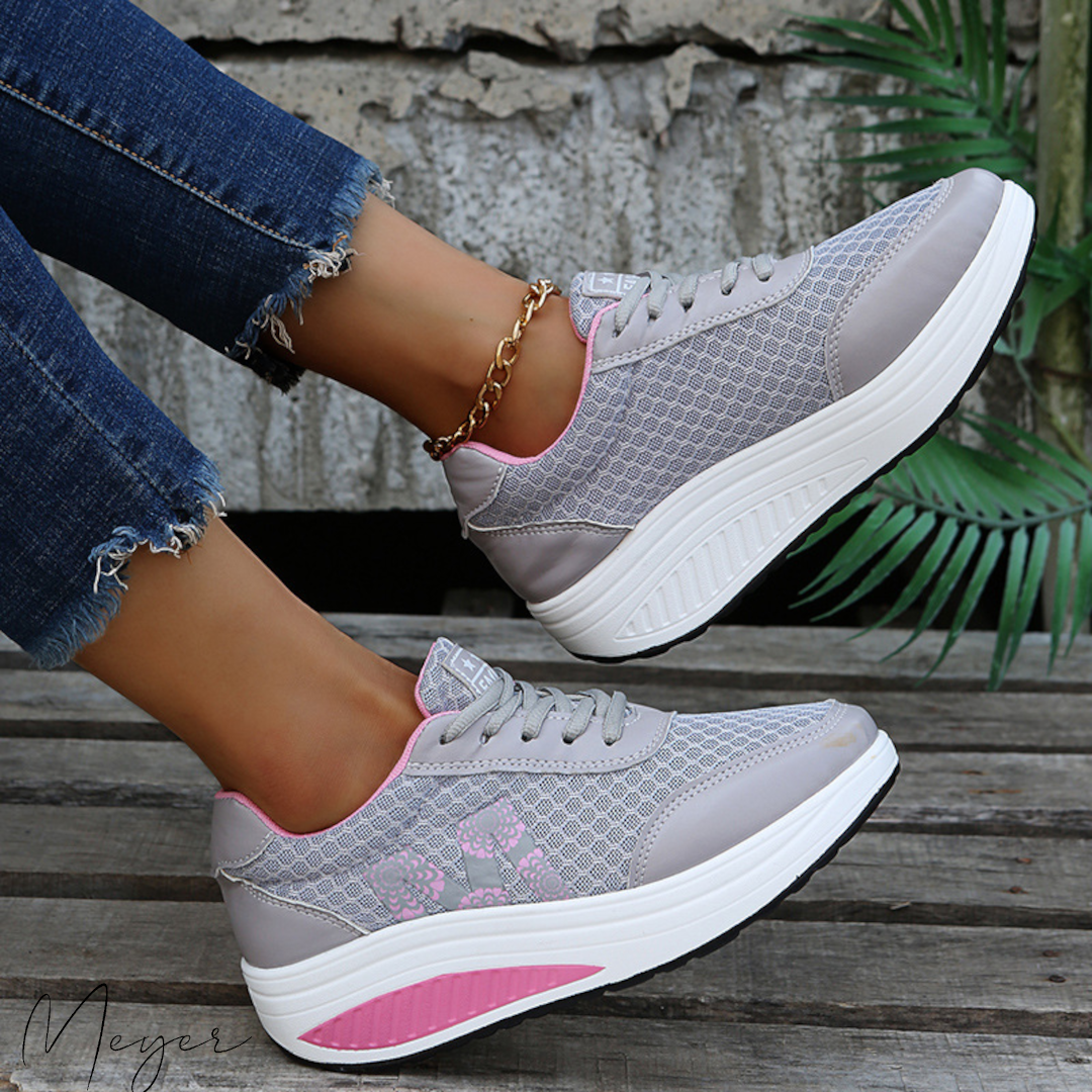 Street-wave Max U-Shaped Orthopedic Sports Shoes For Active Walkers With Lightweight Cushioning And Arch Support