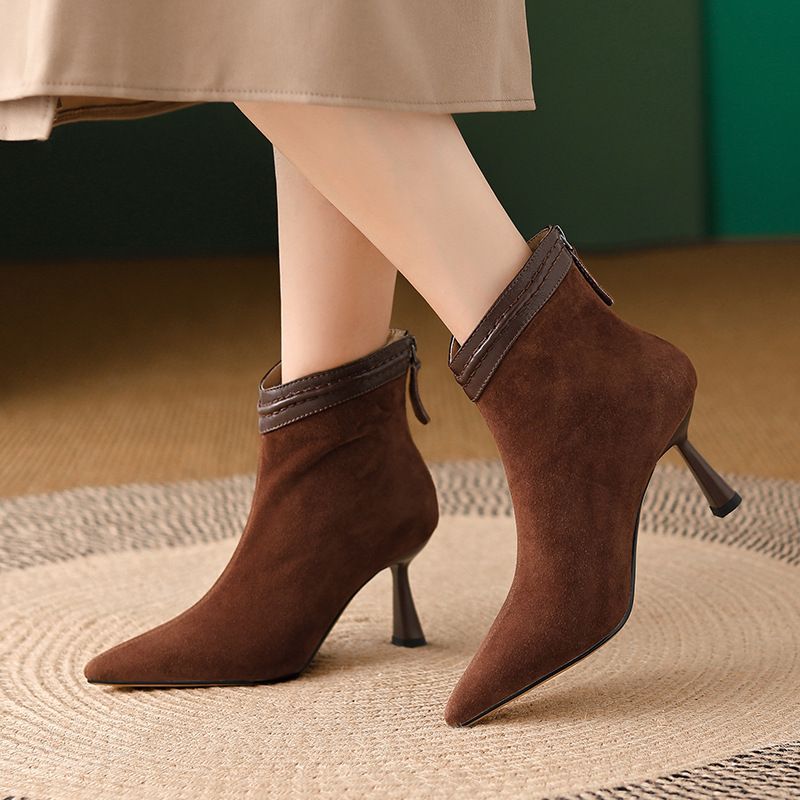 Women's Ankle Boots with Block Heel and Side Zipper